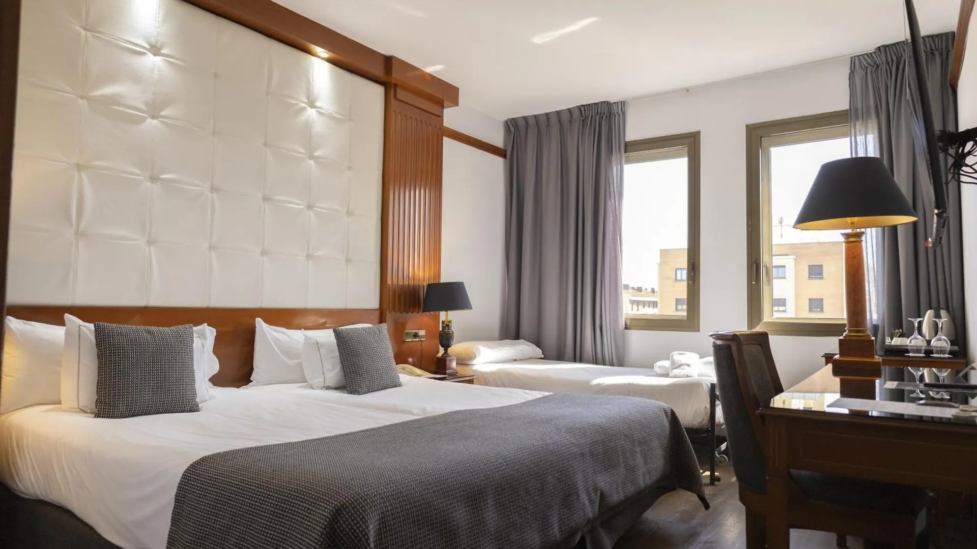 Hotel CMC Girona