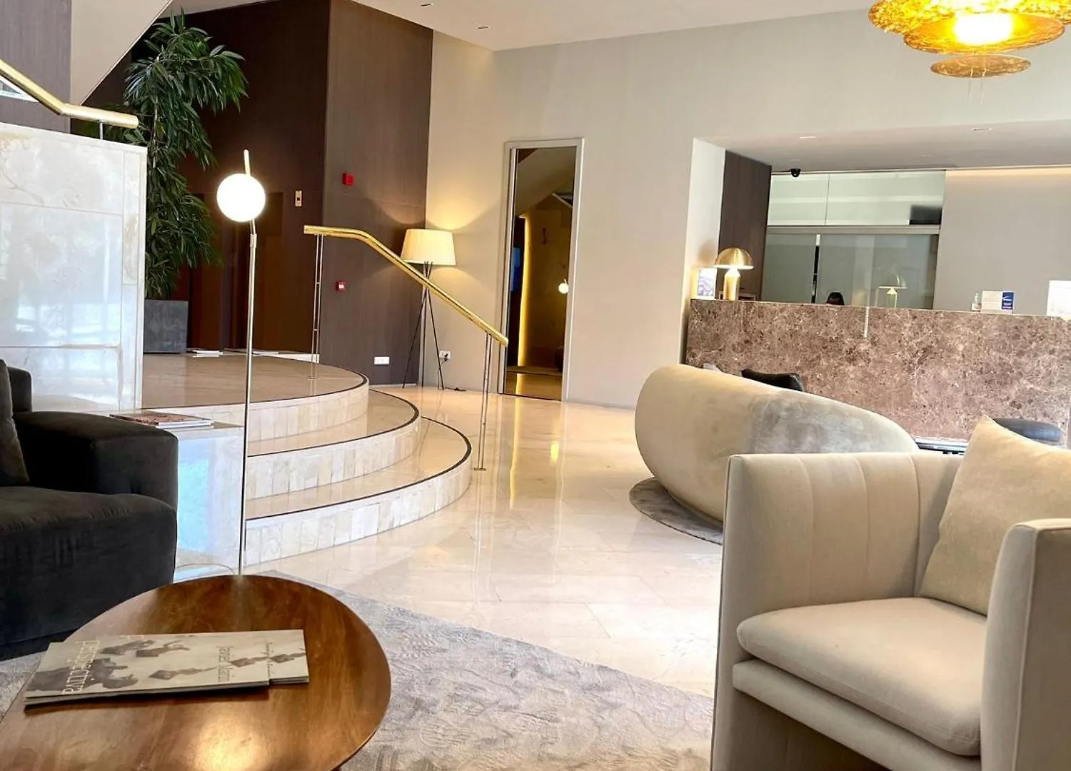 Best Western Premier Cmc Girona 4*,