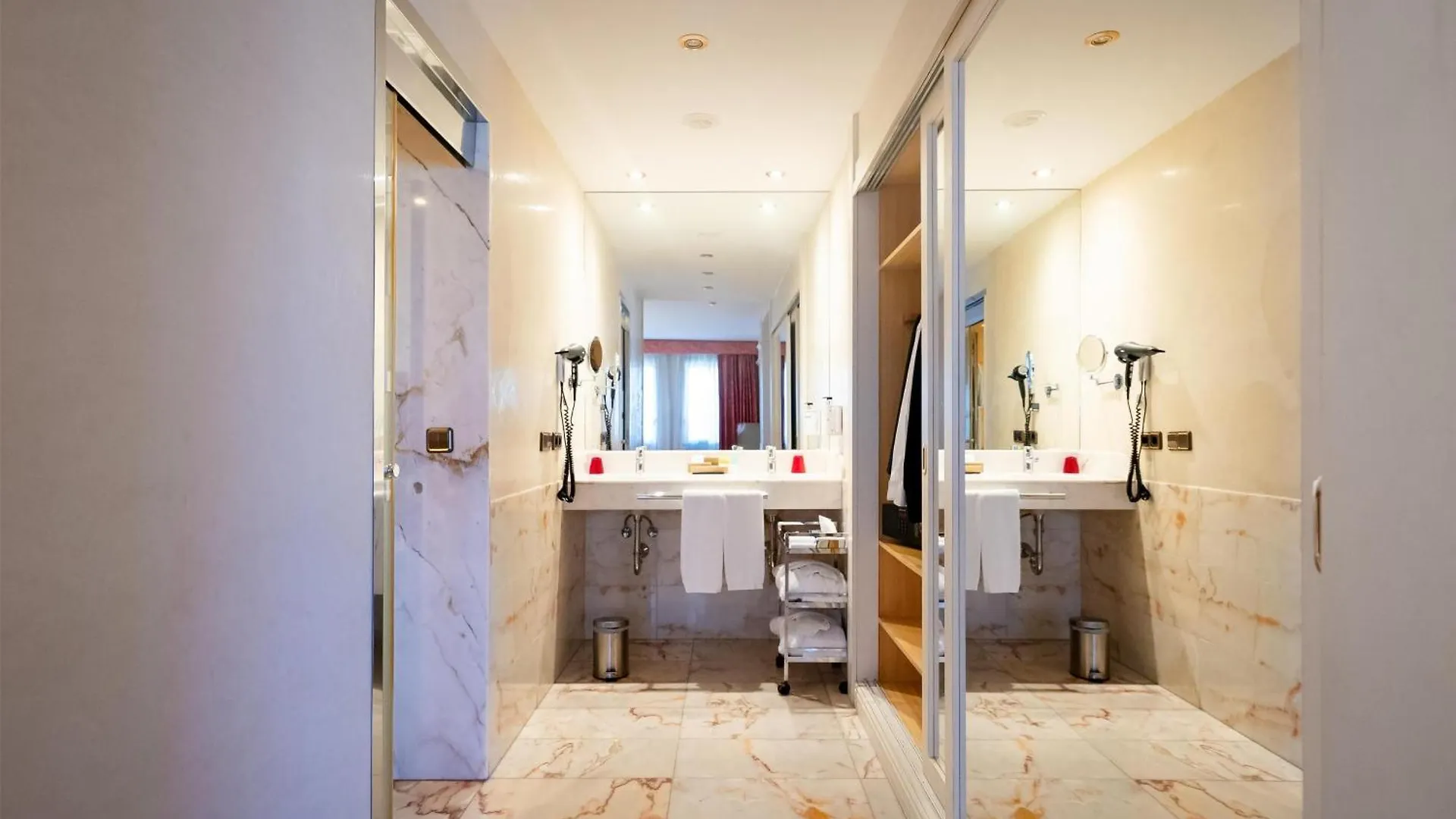 Best Western Premier Cmc Girona Hotel